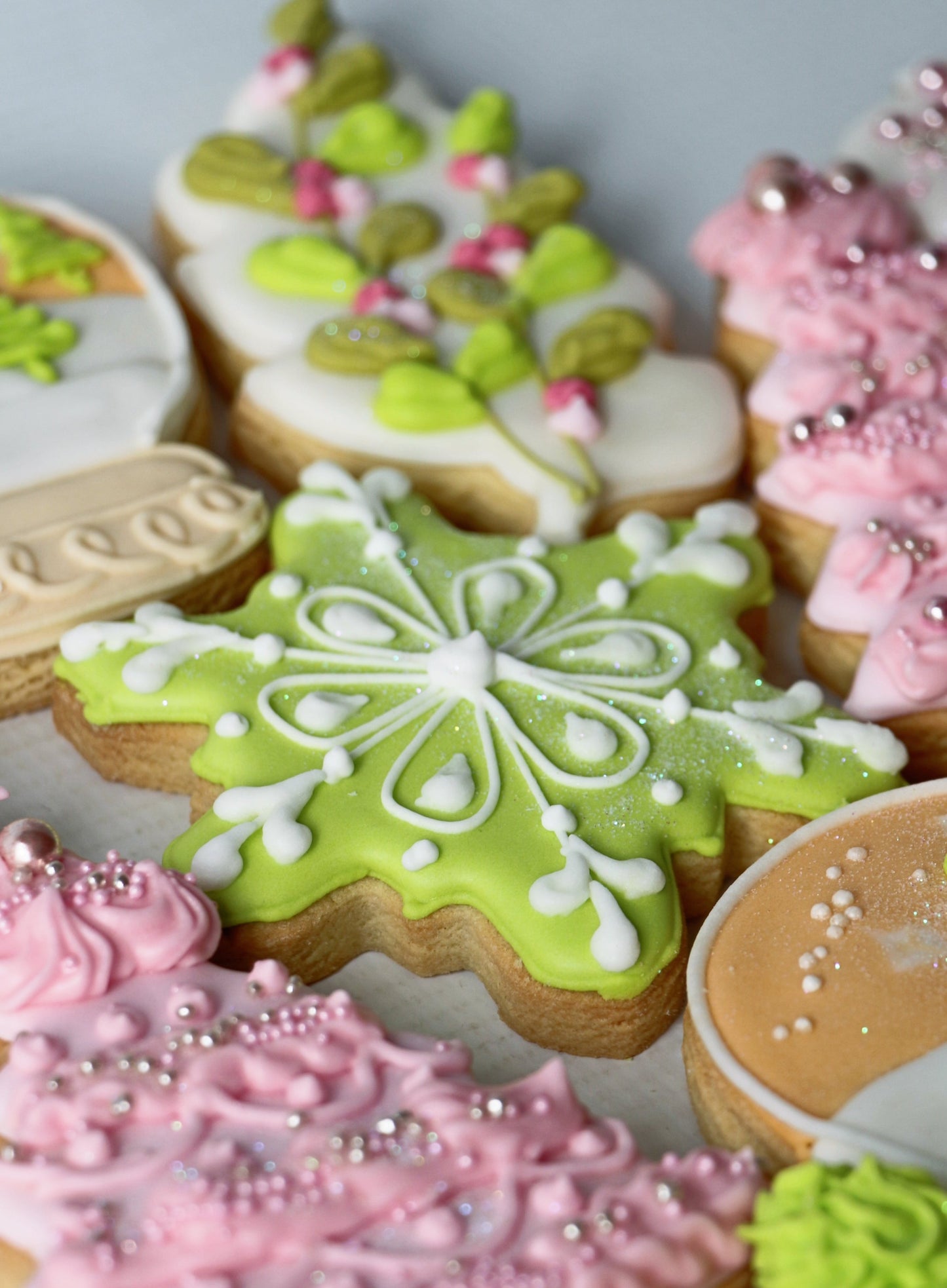Pastel Festives