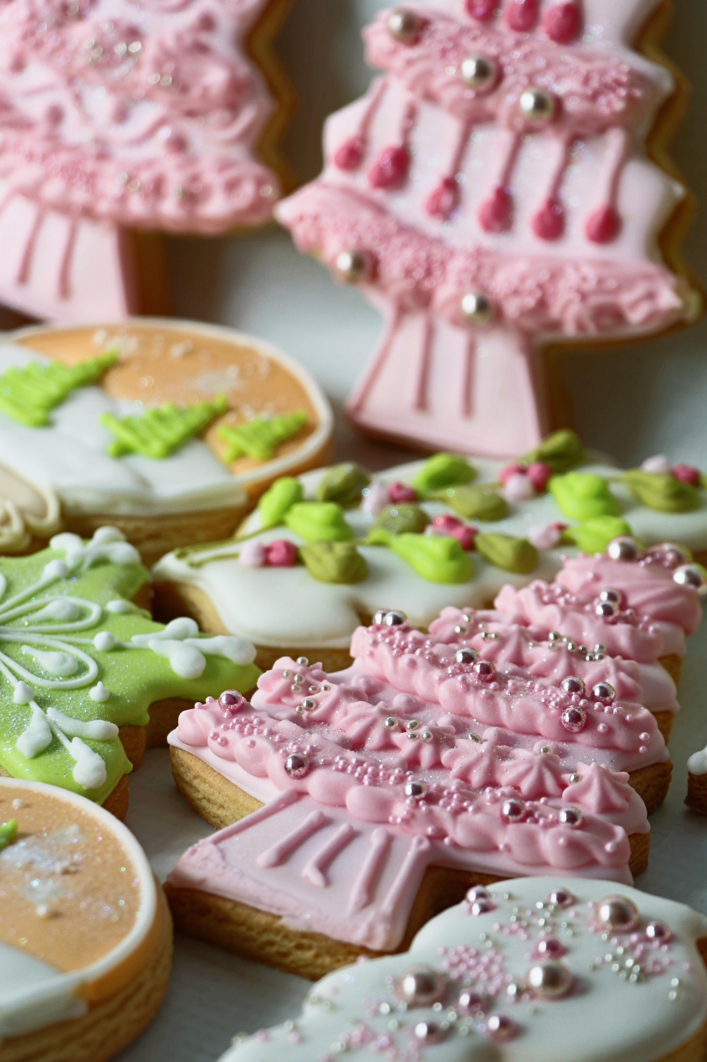 Pastel Festives